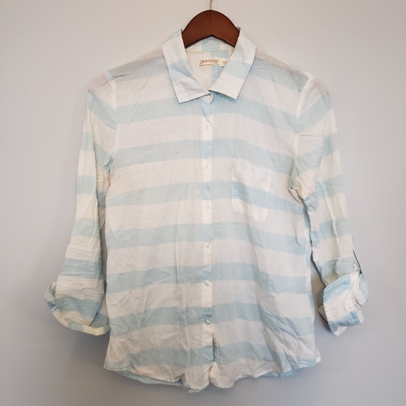 ⭐Striped White & Blue Button Up Blouse Size 4 - Picture 1 of 6